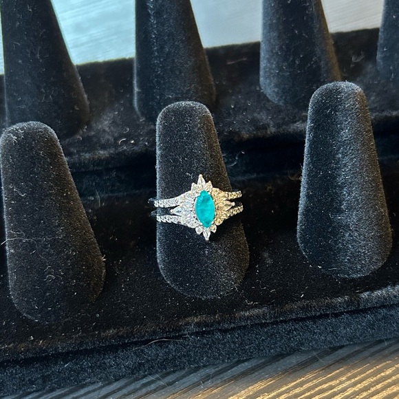 Bomb Party Jewelry - NWOT BP Coming In Hot Size 7 Ring